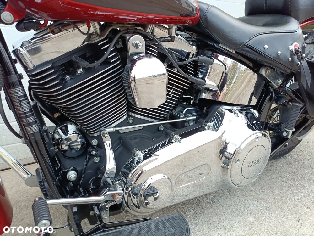 Harley-Davidson Softail Heritage Classic - 35