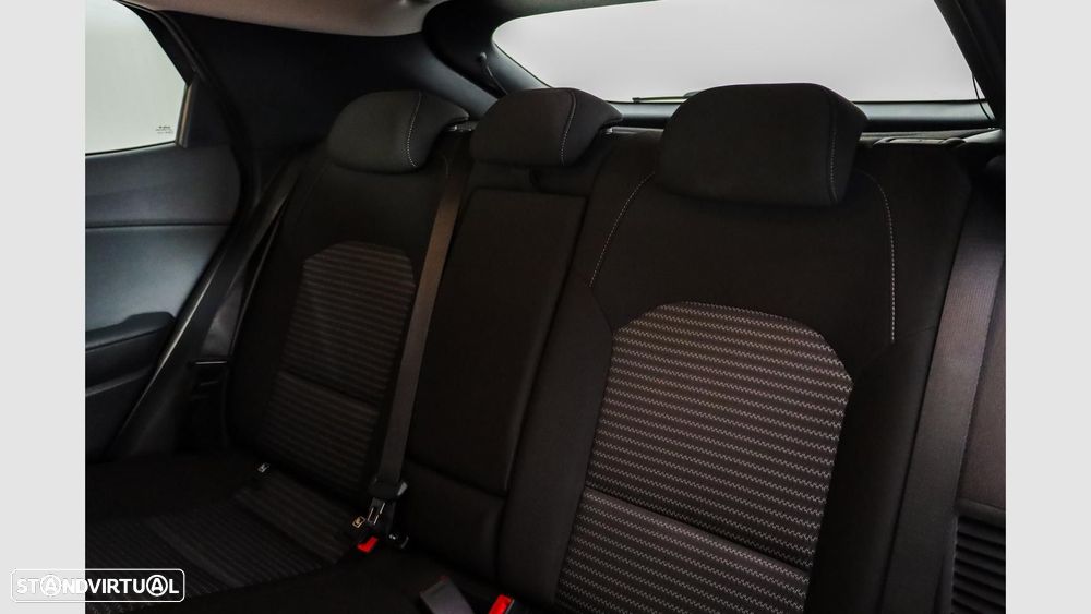 Kia XCeed - 8