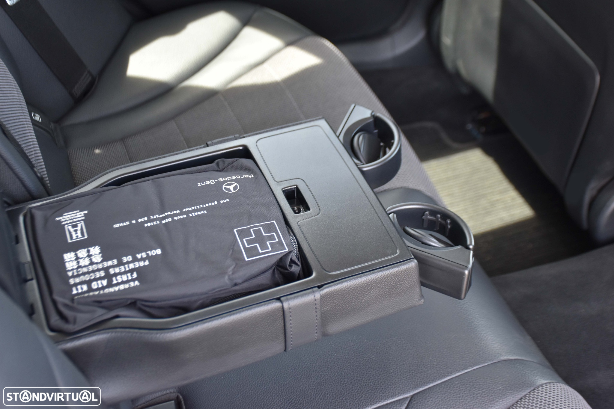 Mercedes-Benz C 200 ver-d-be-edition-avantgarde-aut- - 28