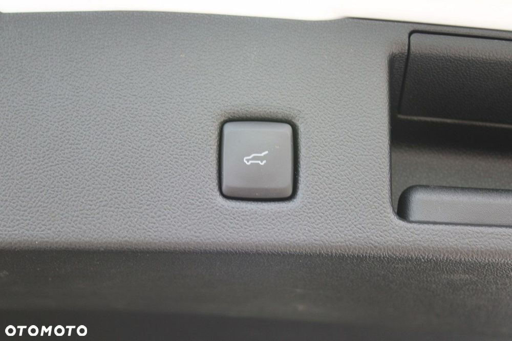 Ford Kuga - 16