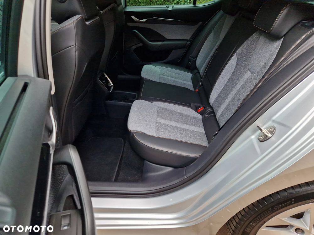 Skoda Octavia 1.5 TSI mHEV Drive Selection DSG - 7