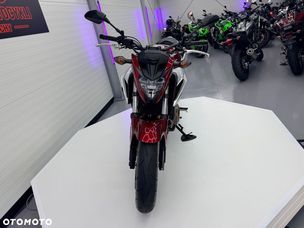 Honda CB - 21