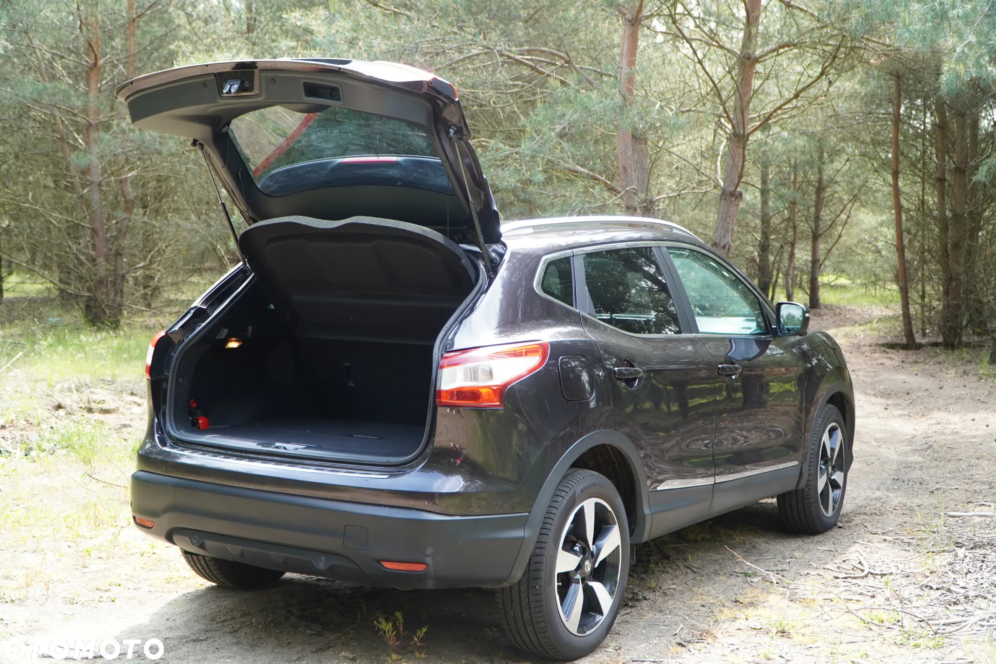 Nissan Qashqai 1.2 DIG-T N-Connecta EU6 - 16