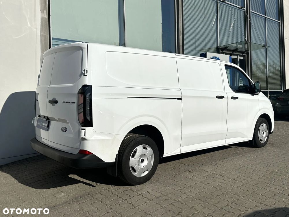 Ford Transit Custom - 9