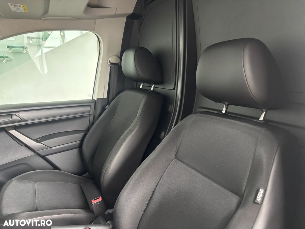 Volkswagen Caddy - 12