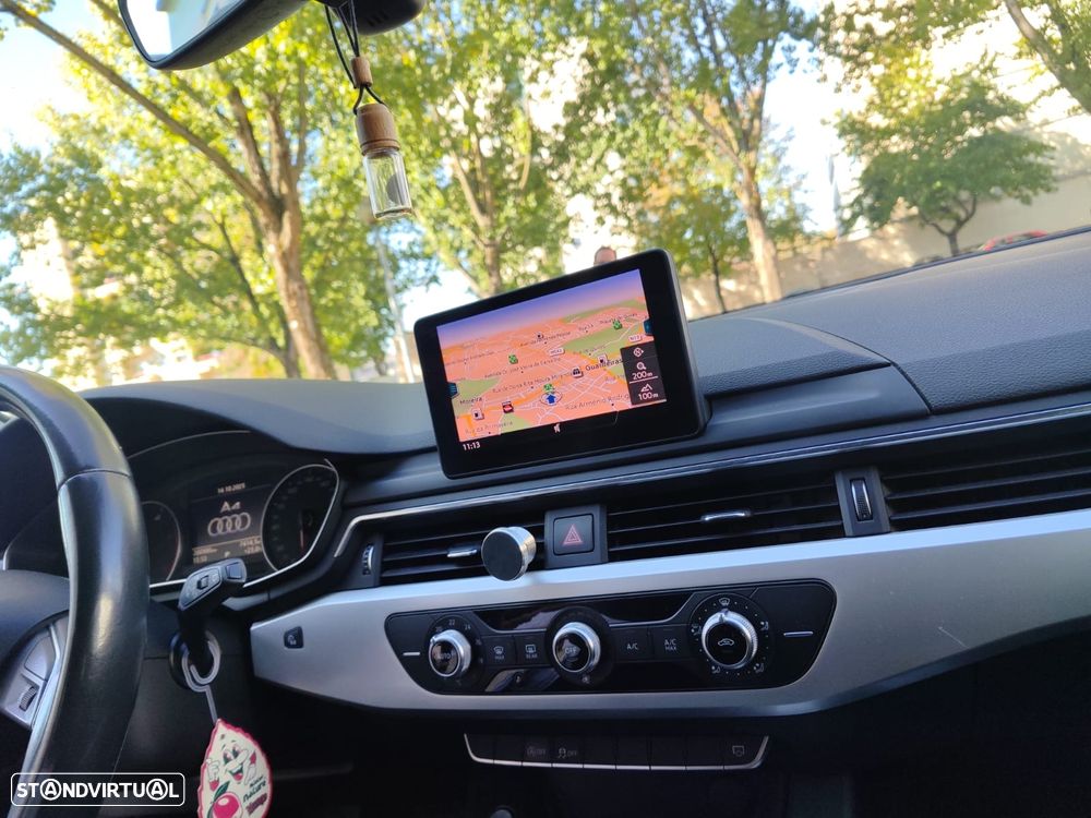 Audi A4 Avant 2.0 TDI S tronic - 15