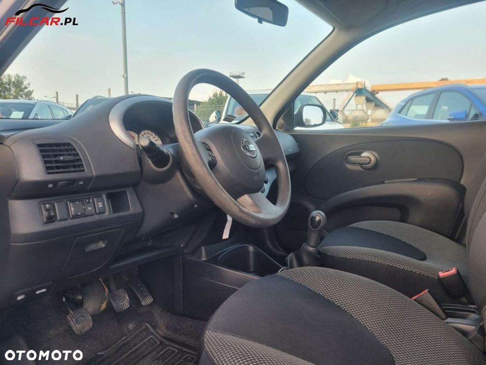 Nissan Micra - 5