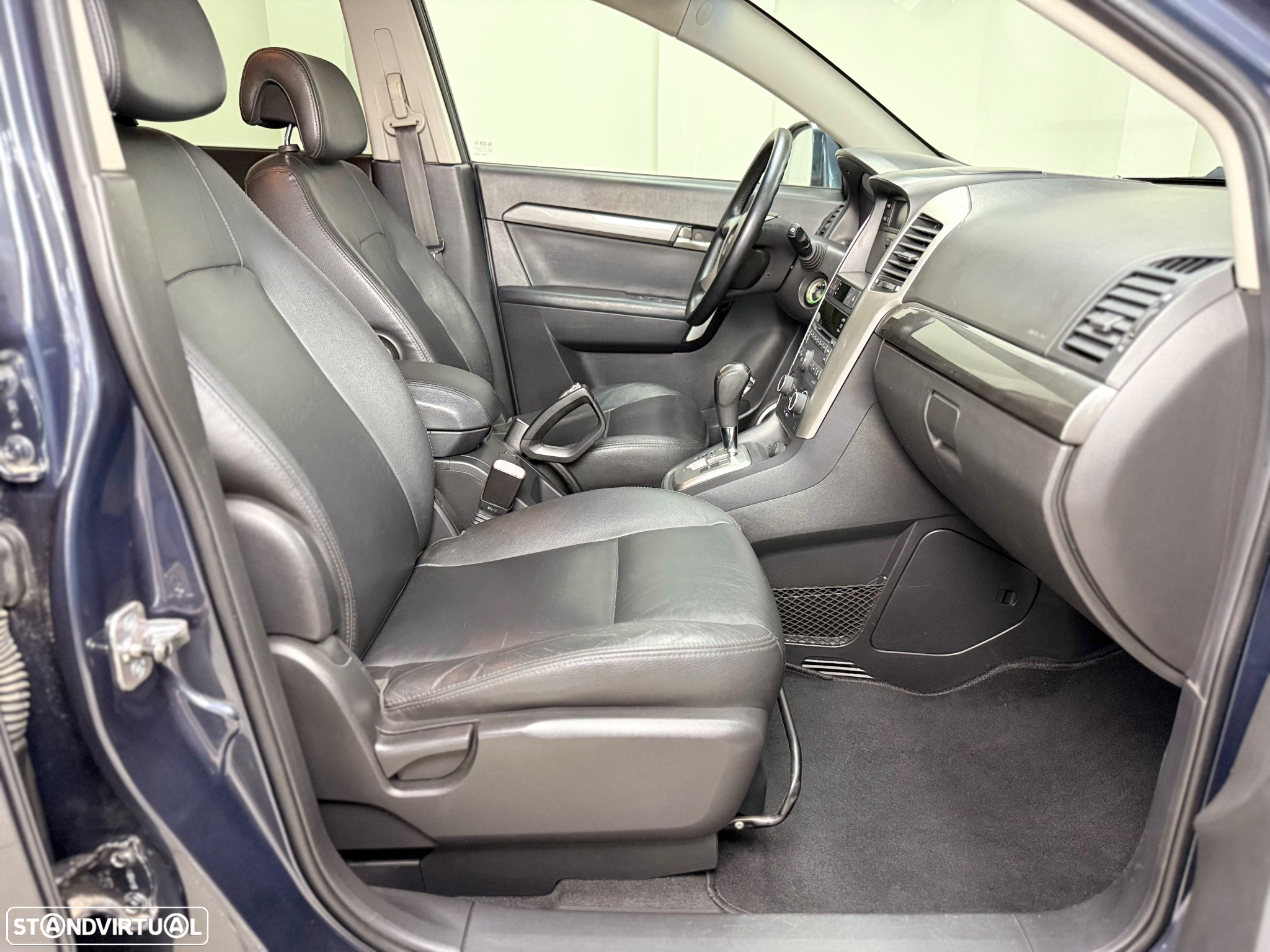 Chevrolet Captiva 2.0 VCDi LT 7L Aut. - 21