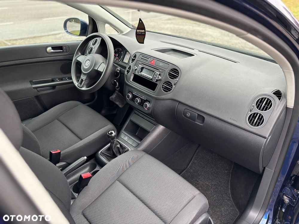 Volkswagen Golf Plus - 10