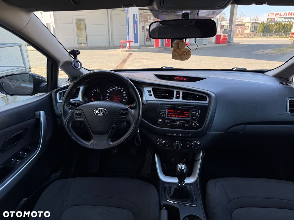 Kia Ceed 1.4 CRDi M - 26