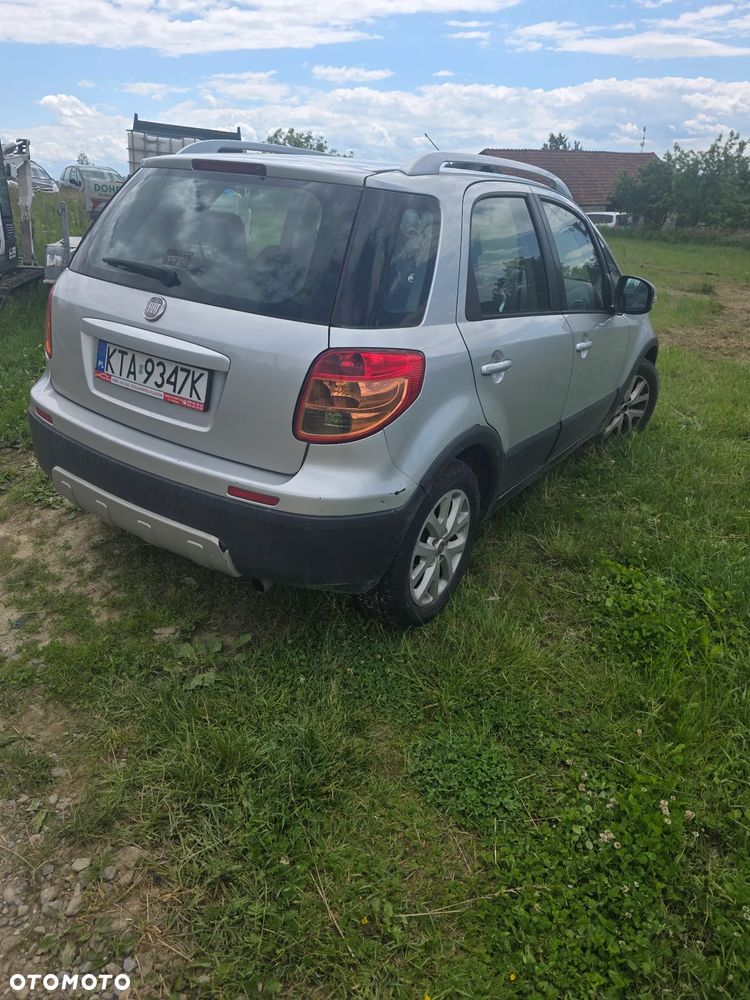 Fiat Sedici - 3