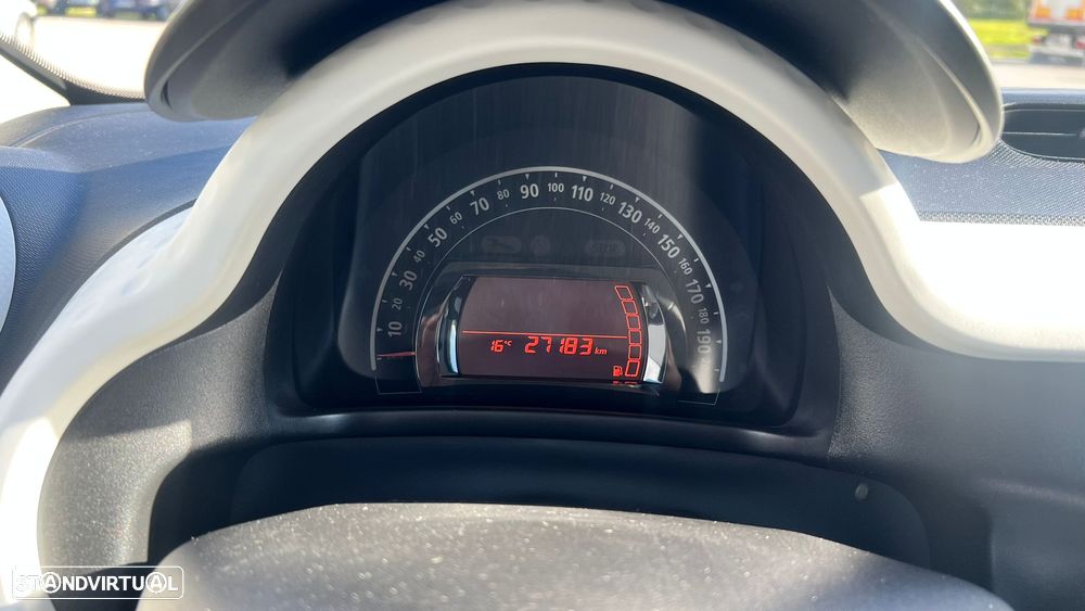 Renault Twingo 1.0 SCe Zen - 32