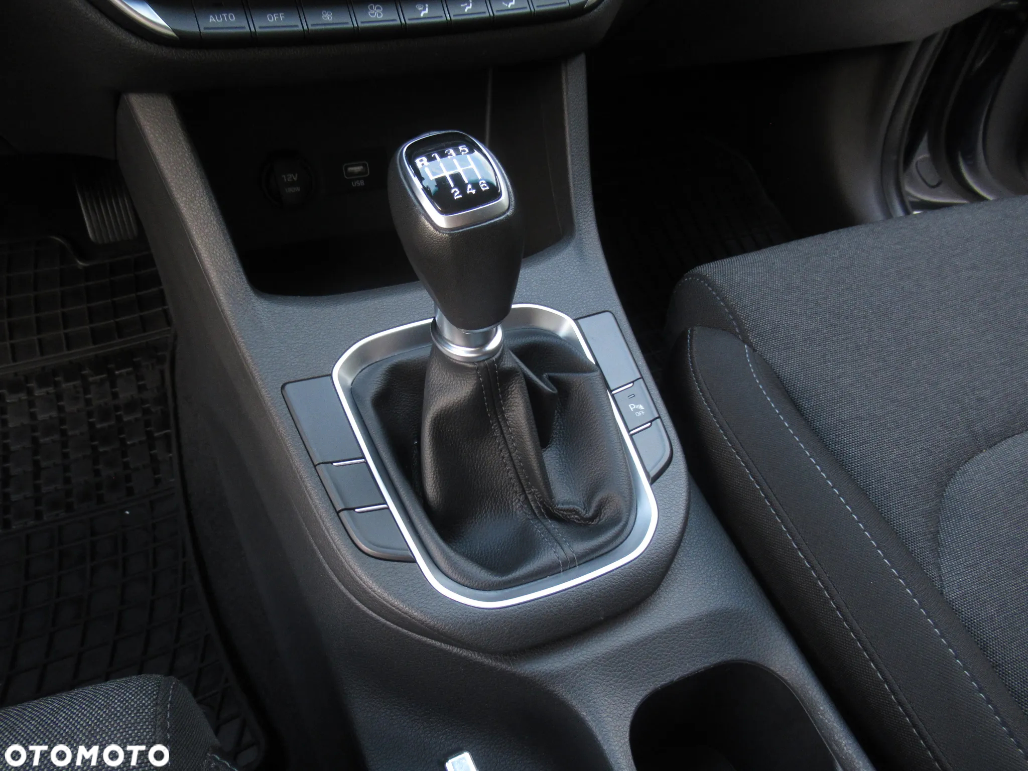 Hyundai i30 1.5 DPI Comfort - 15