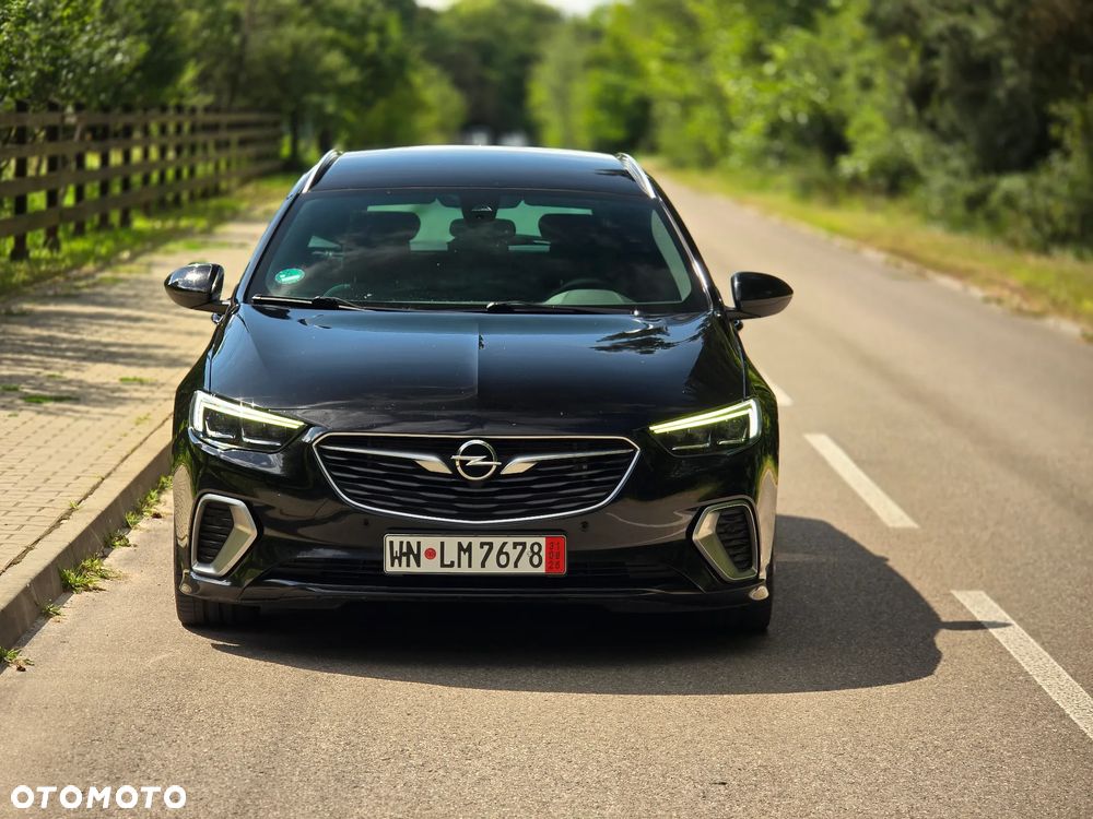 Opel Insignia 2.0 CDTI 4x4 GSi S&S - 11