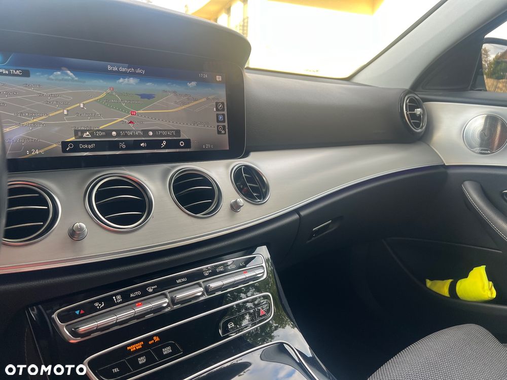 Mercedes-Benz Klasa E 220 d 9G-TRONIC Avantgarde - 11