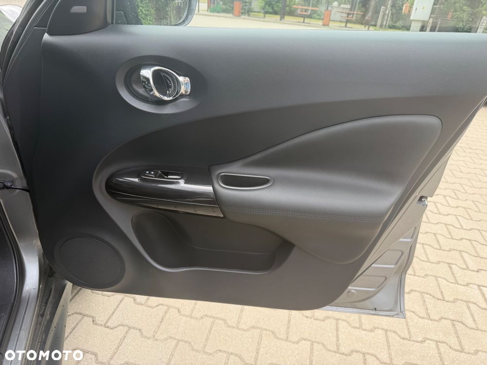Nissan Juke 1.6 DIG-T Tekna EU6 - 14