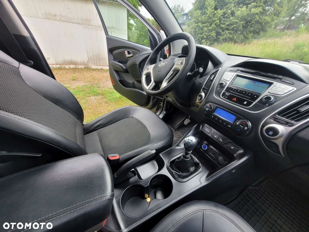 Hyundai ix35 1.7 CRDi Premium 2WD - 14