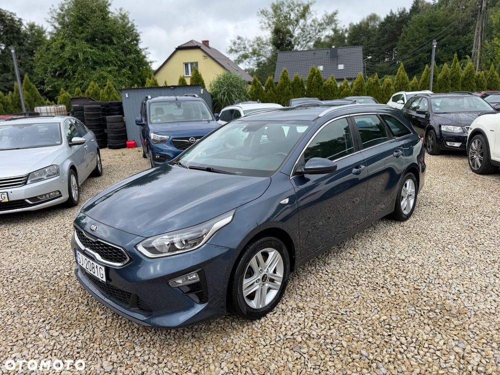 Kia Ceed 1.6 CRDi Platinum Edition - 2