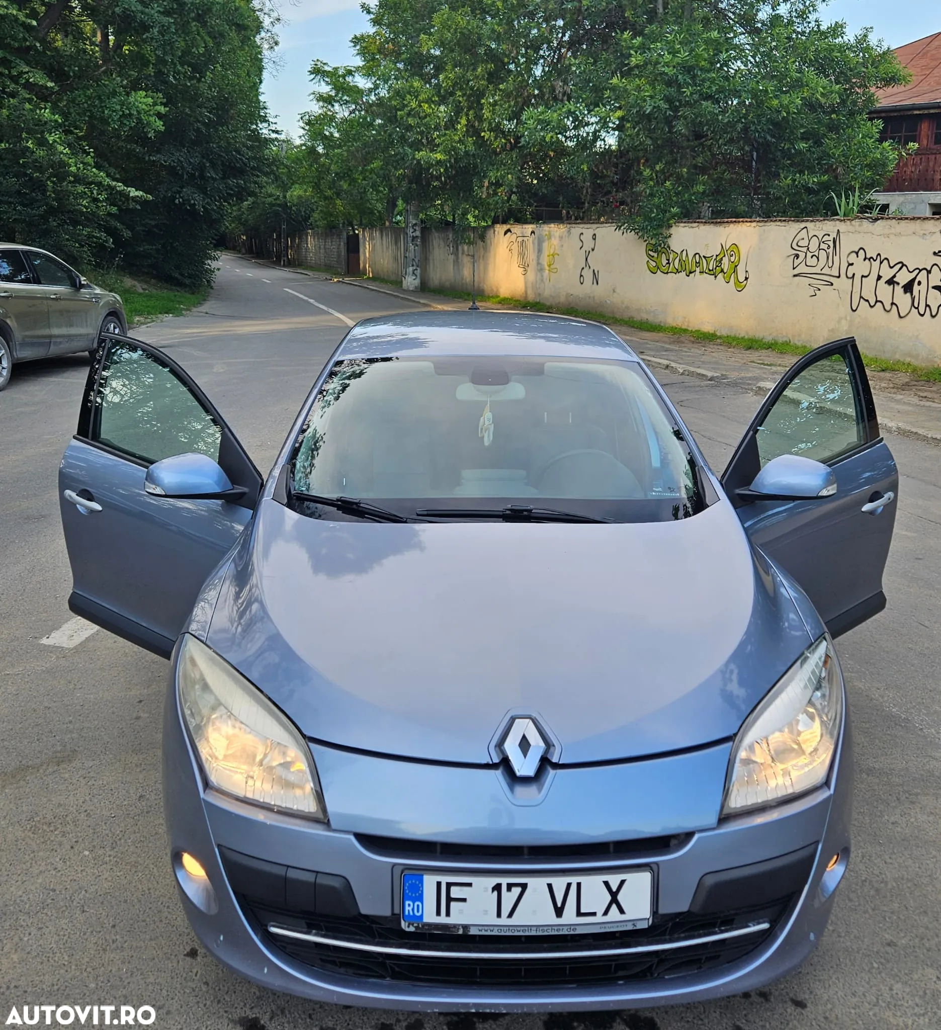 Renault Megane - 2
