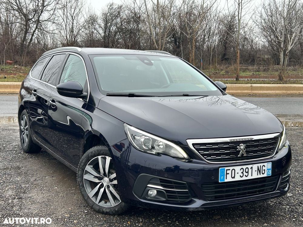 Peugeot 308 PureTech 130 EAT8 Allure - 1
