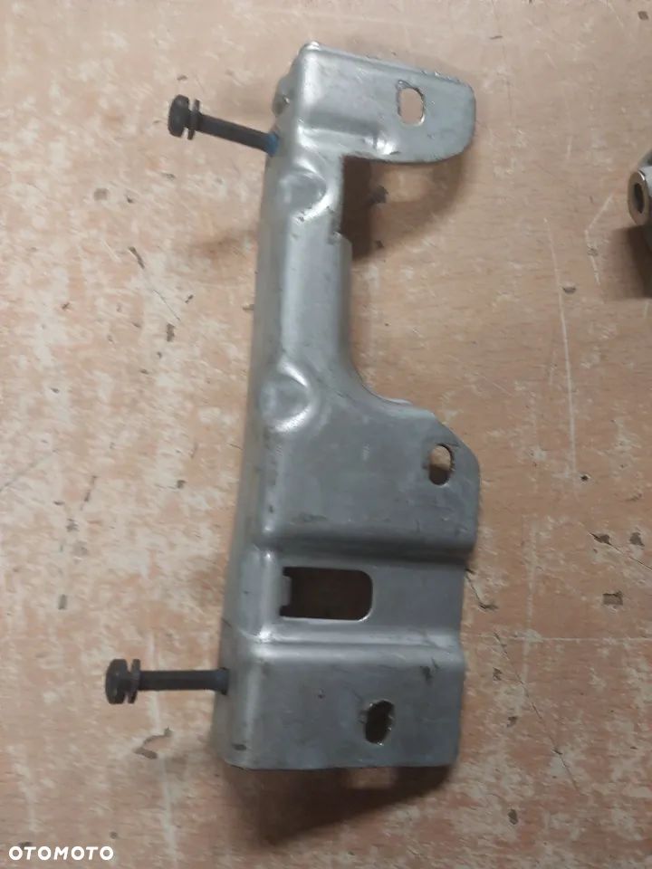 blacha mocowanie uchwytu vw t5 t6 7H0858149 - 2