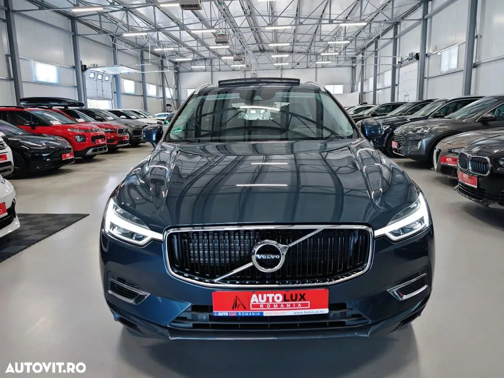 Volvo XC 60 T8 Twin Engine AWD Geartronic Momentum - 3
