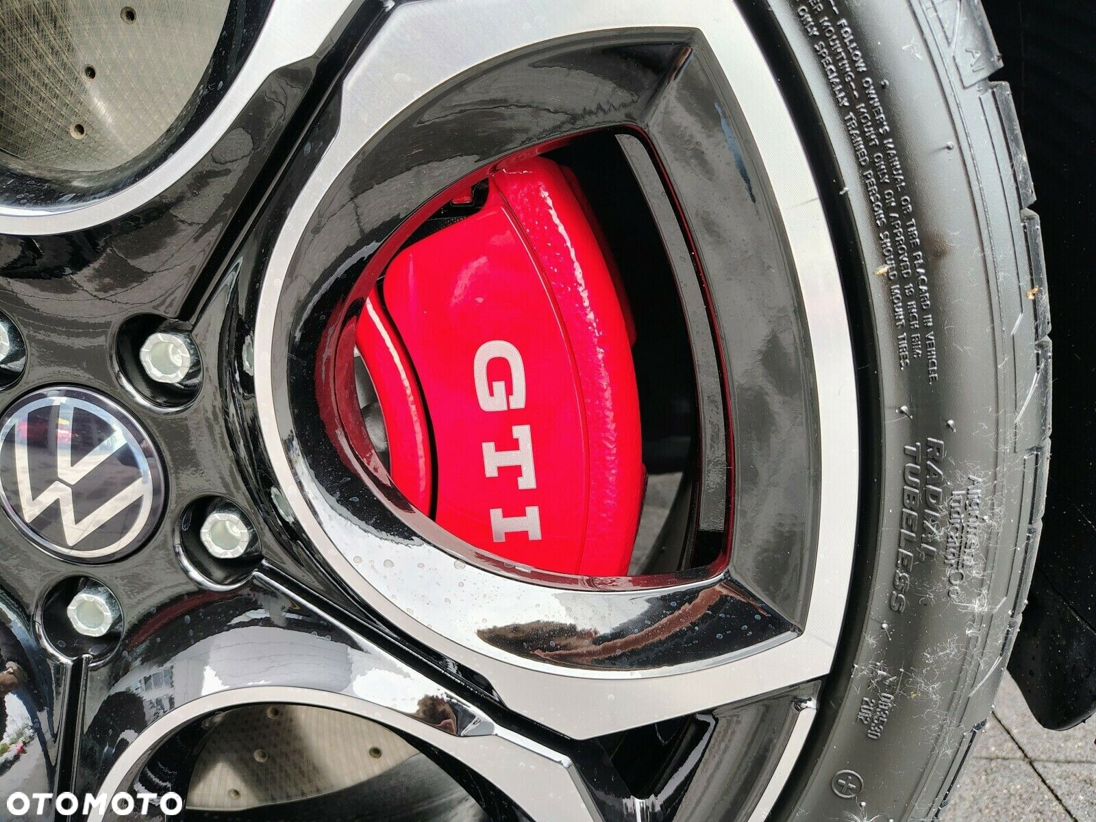 Volkswagen Golf - 8