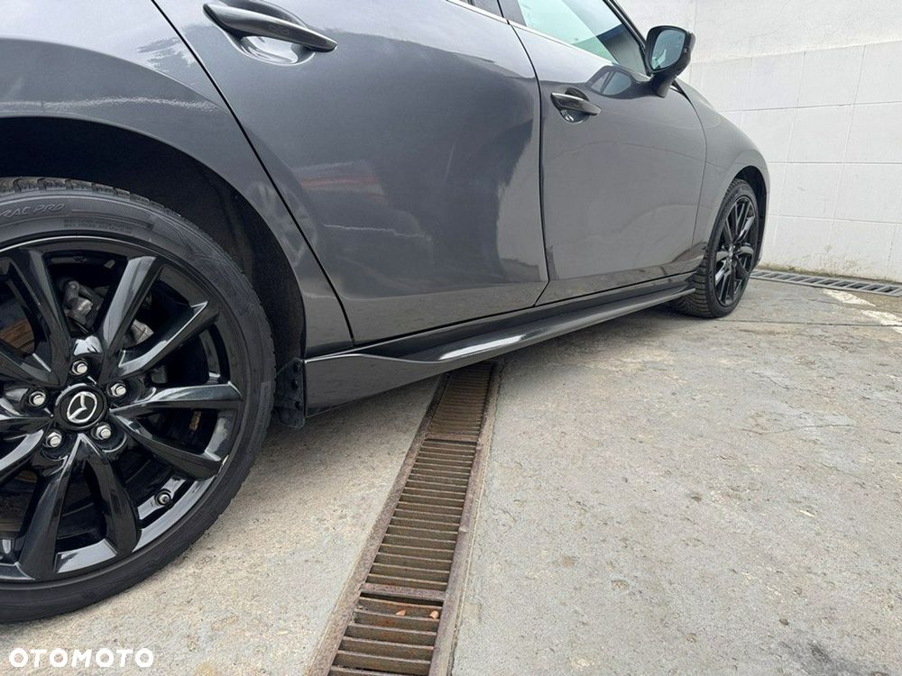 Mazda 3 - 25