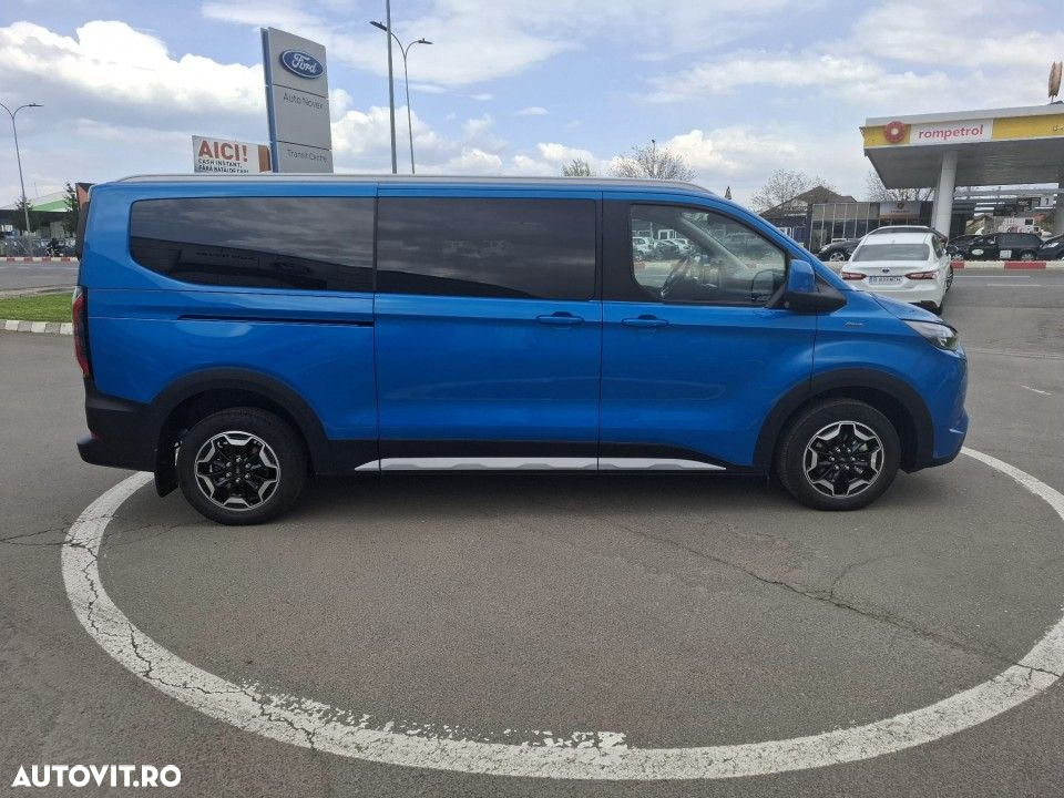 Ford Tourneo Custom - 6