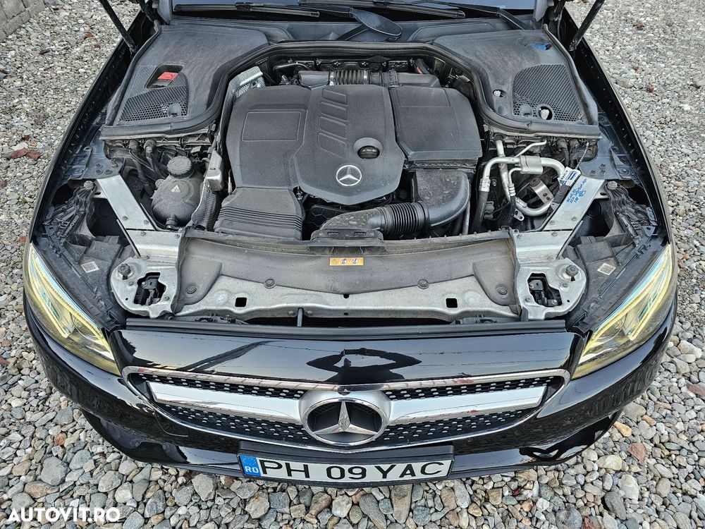 Mercedes-Benz E - 15