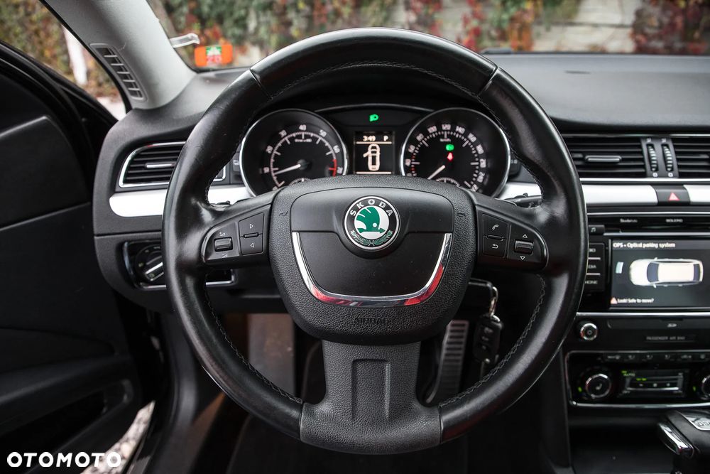 Skoda Superb 2.0 TSI DSG Elegance - 19