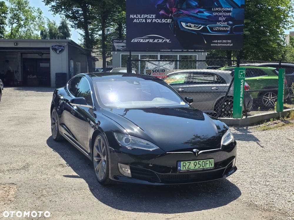 Tesla Model S 85 - 6