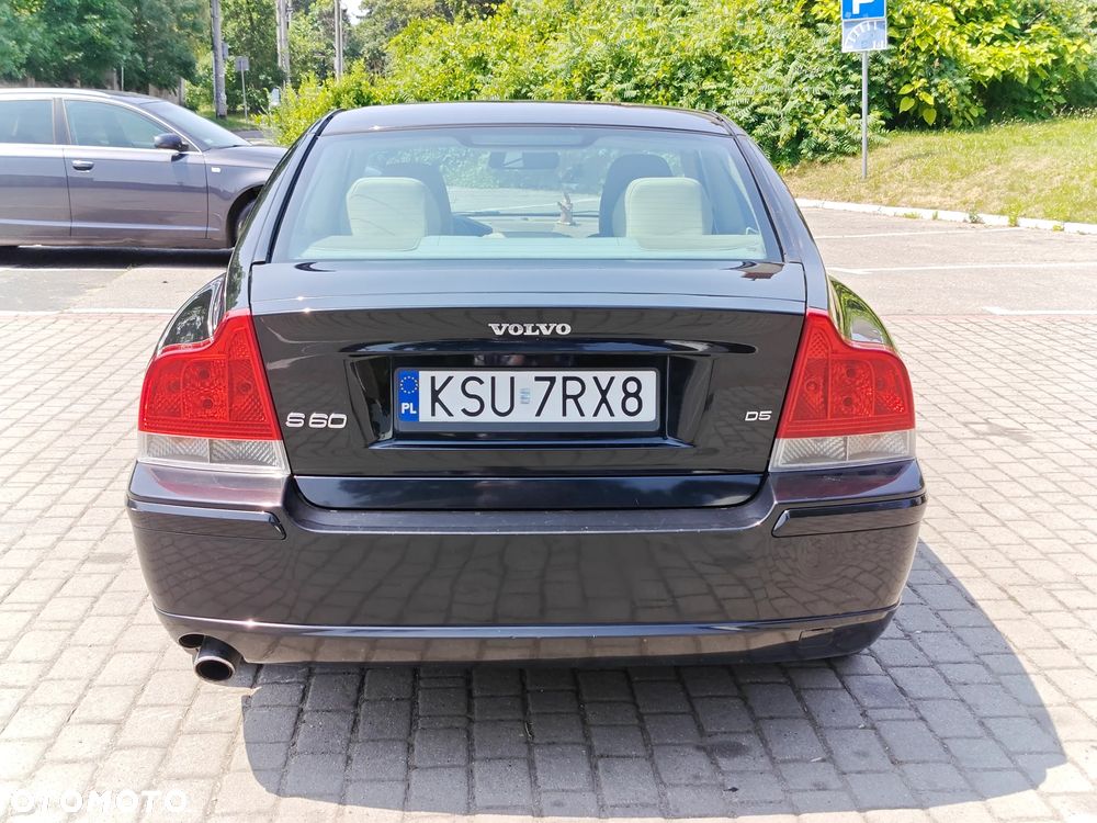 Volvo S60 2.4D5 Momentum - 16