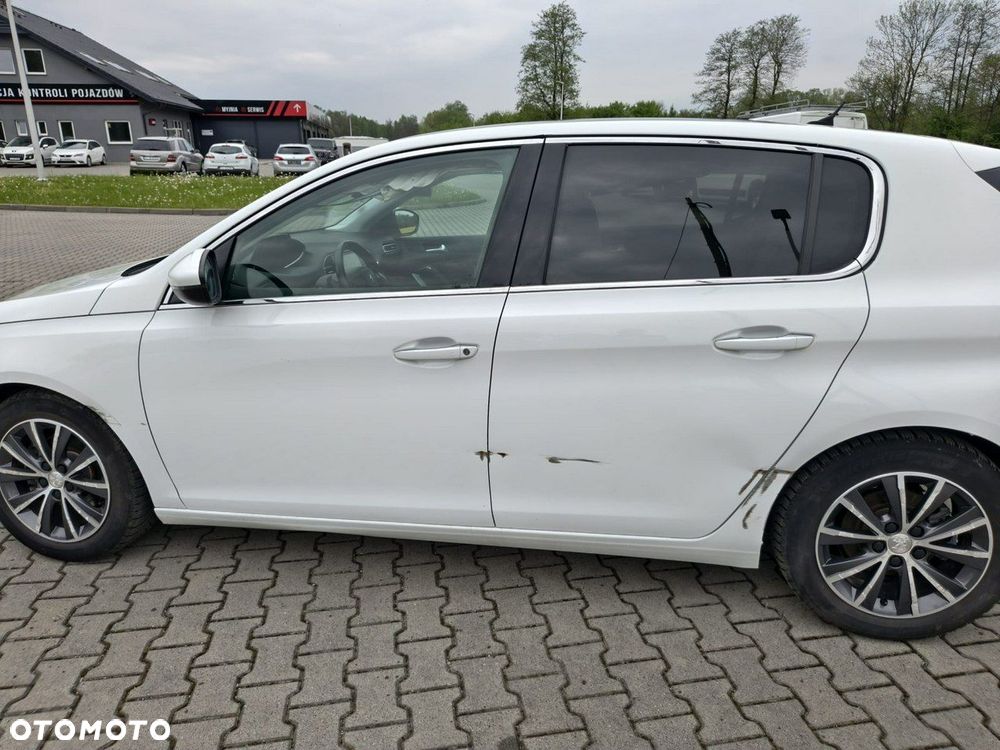 Peugeot 308 - 18