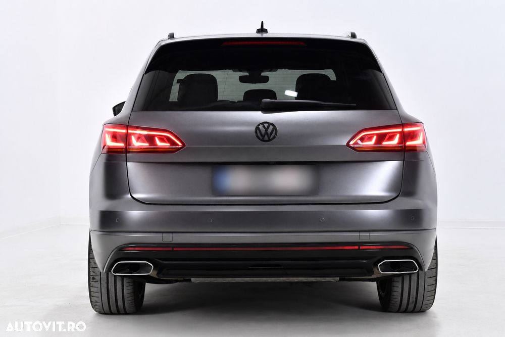 Volkswagen Touareg V6 TDI R-Style - 4