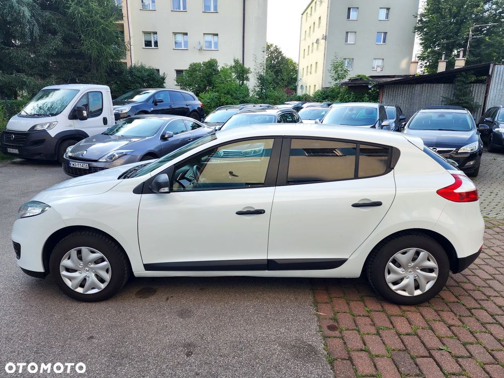 Renault Megane 1.6 16V 100 Authentique - 9