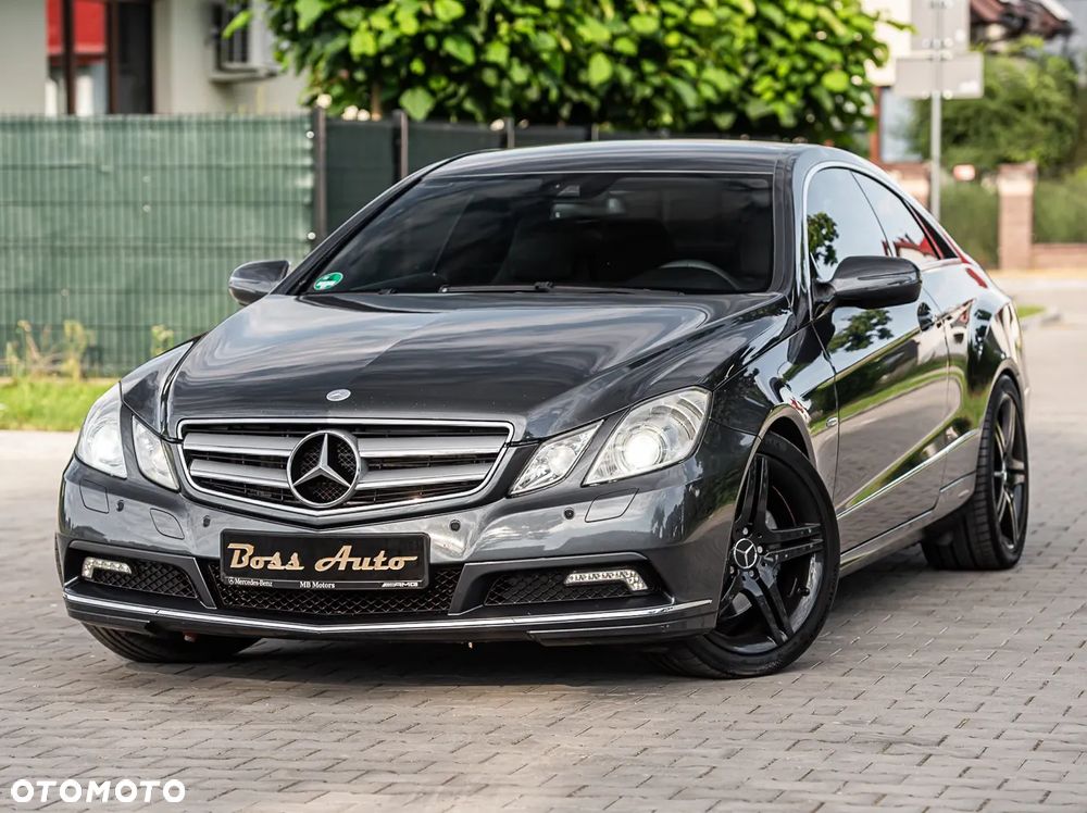Mercedes-Benz Klasa E 350 CDI DPF Coupe BlueEFFICIENCY 7G-TRONIC Avantgarde - 4