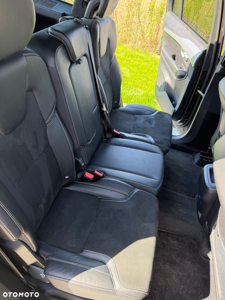 Volvo XC 90 - 17