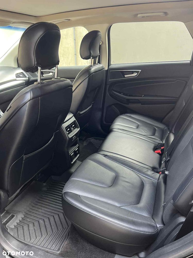 Ford Edge - 15