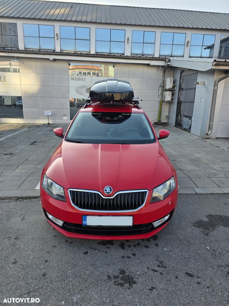 Skoda Octavia 1.6 TDI (Green tec) DSG Style - 2