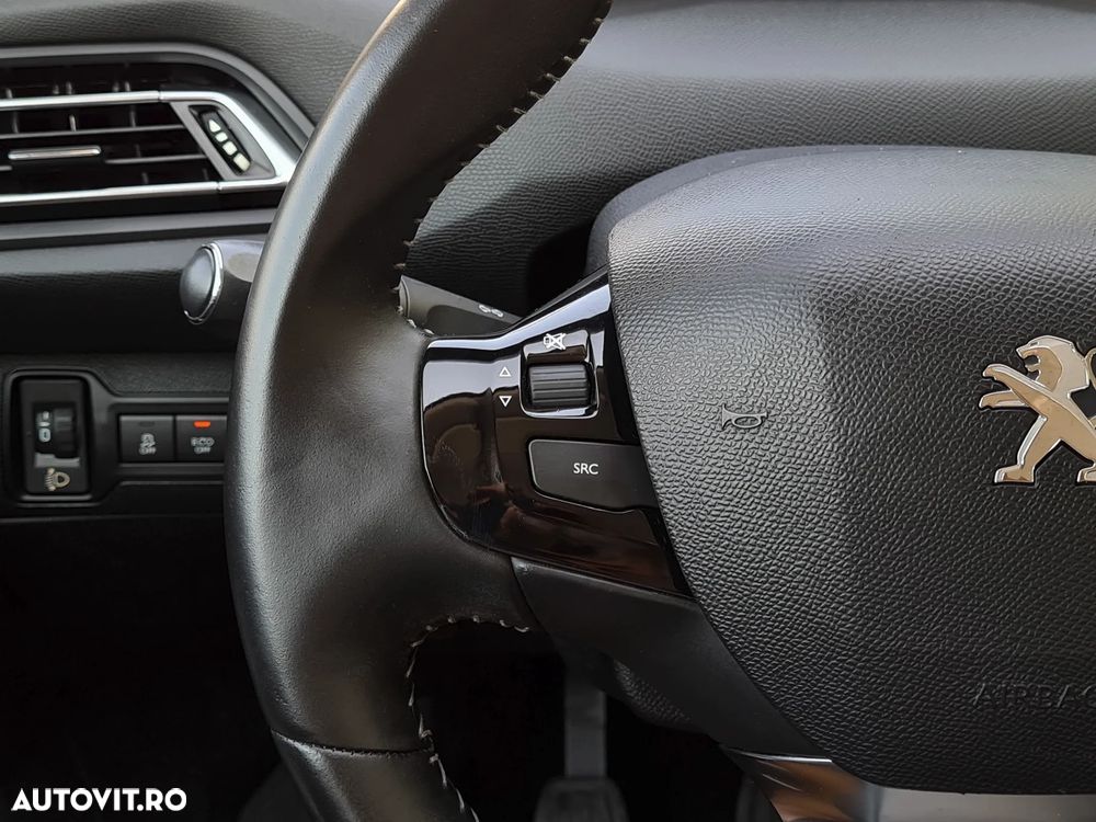 Peugeot 308 BlueHDi 150 Stop & Start Allure - 17