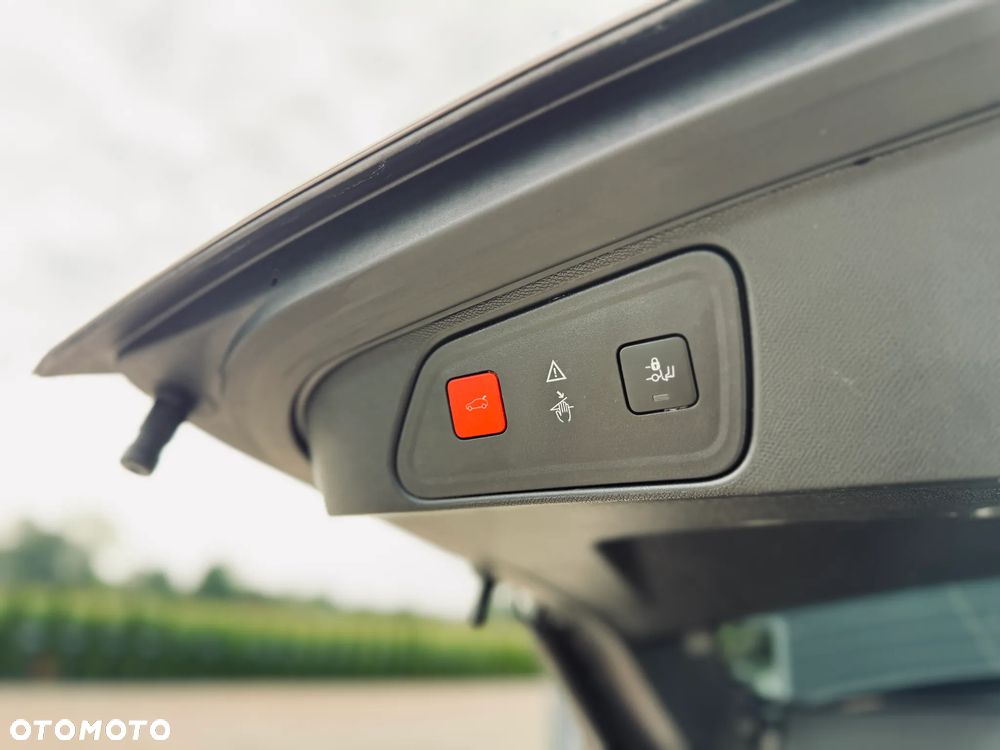 Peugeot 3008 BlueHDi 150 Stop & Start Allure - 17