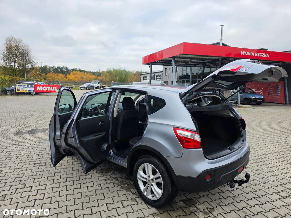 Nissan Qashqai - 12