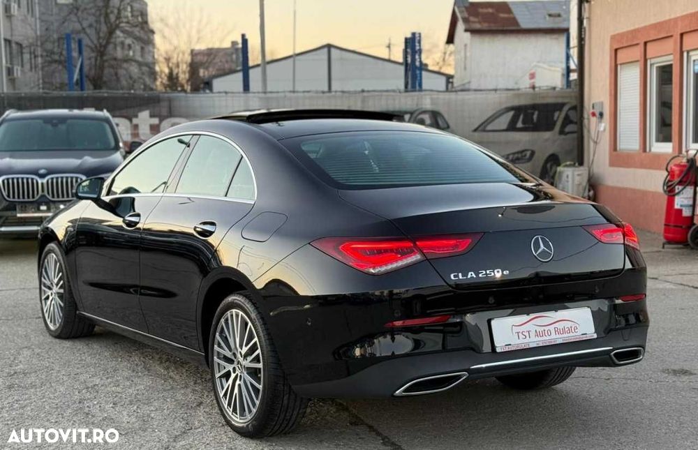 Mercedes-Benz CLA - 6