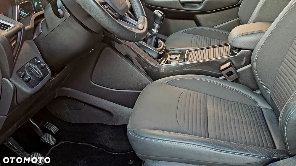 Ford Kuga 2.0 TDCi Titanium - 28