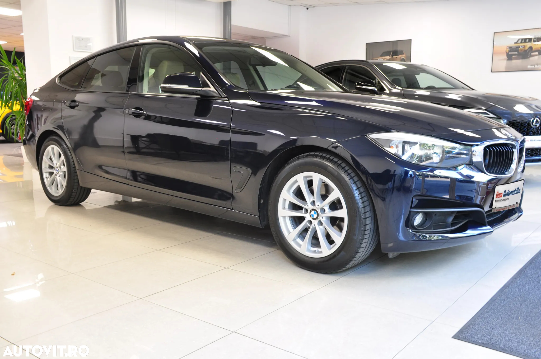 BMW Seria 3 328i xDrive Aut. Luxury Line - 2