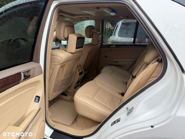 Mercedes-Benz ML 350 4Matic 7G-TRONIC - 15