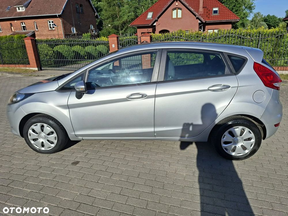 Ford Fiesta - 11
