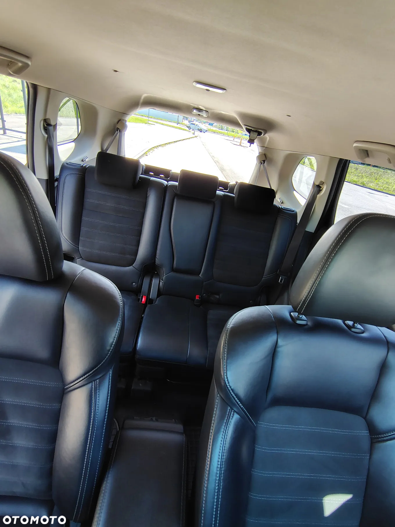 Mitsubishi Outlander 2.4 4WD CVT Instyle - 11