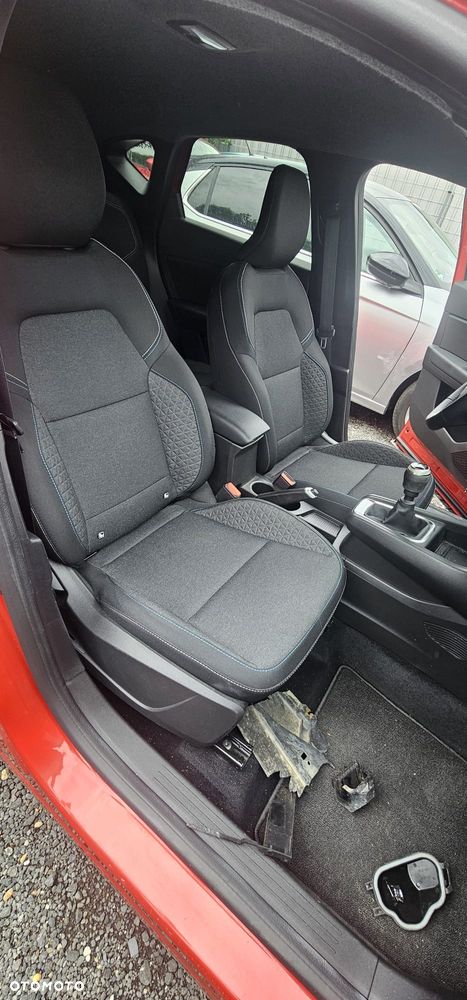 Renault Captur TCe 90 EVOLUTION - 6